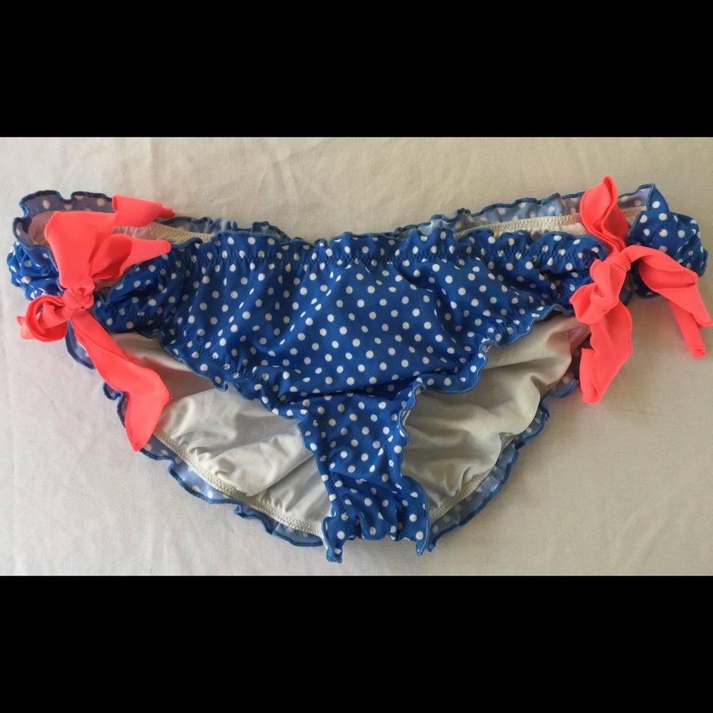 Victoria’s Secret bikini bottoms